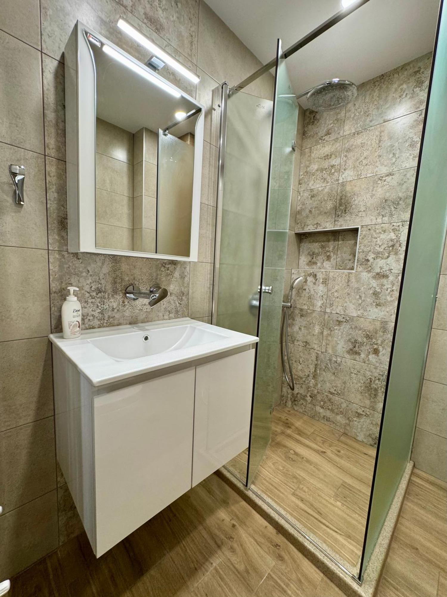Parkcentral Luxury In City Center 7 เวลีคอเทอร์โนโว ภายนอก รูปภาพ