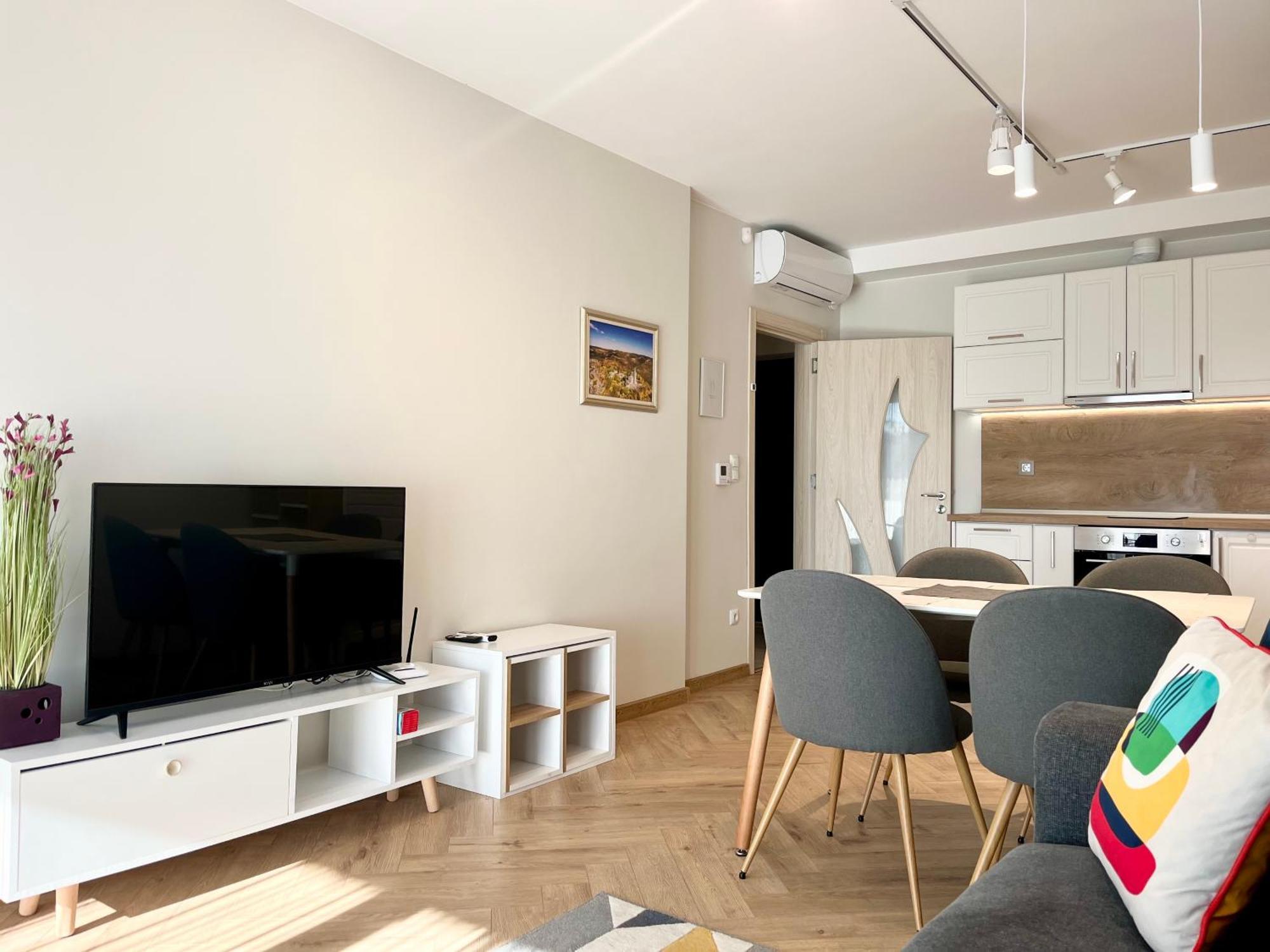 Parkcentral Luxury In City Center 7 เวลีคอเทอร์โนโว ภายนอก รูปภาพ